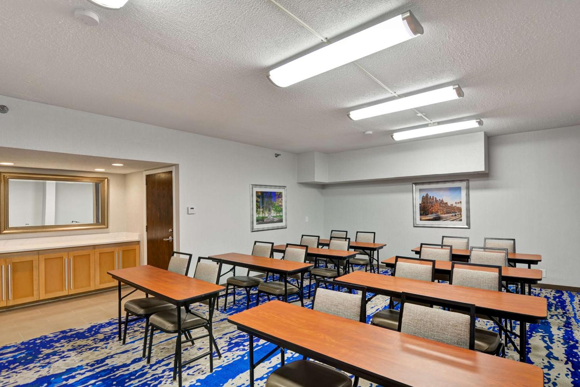Hampton Inn State College Exterior foto