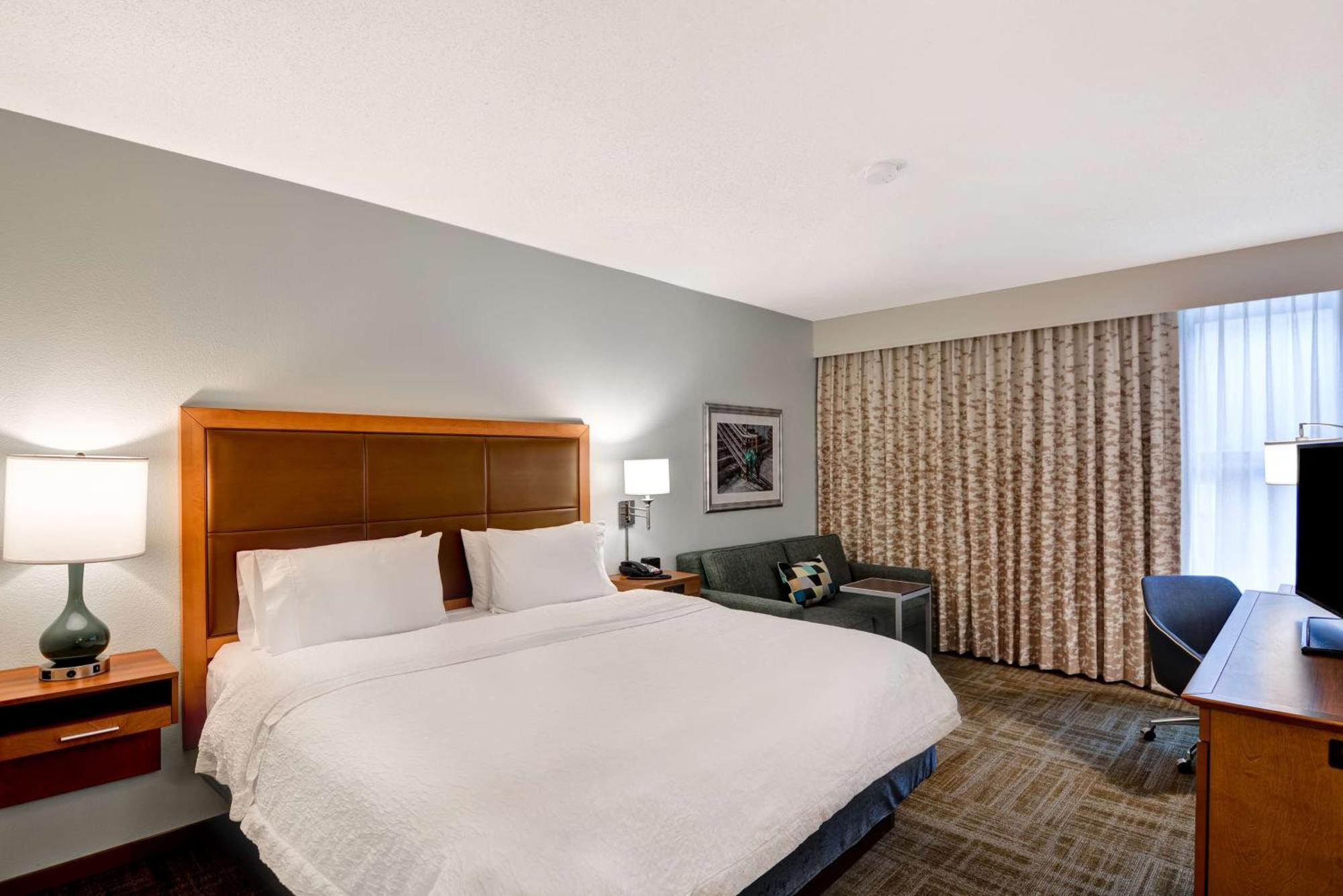 Hampton Inn State College Exterior foto