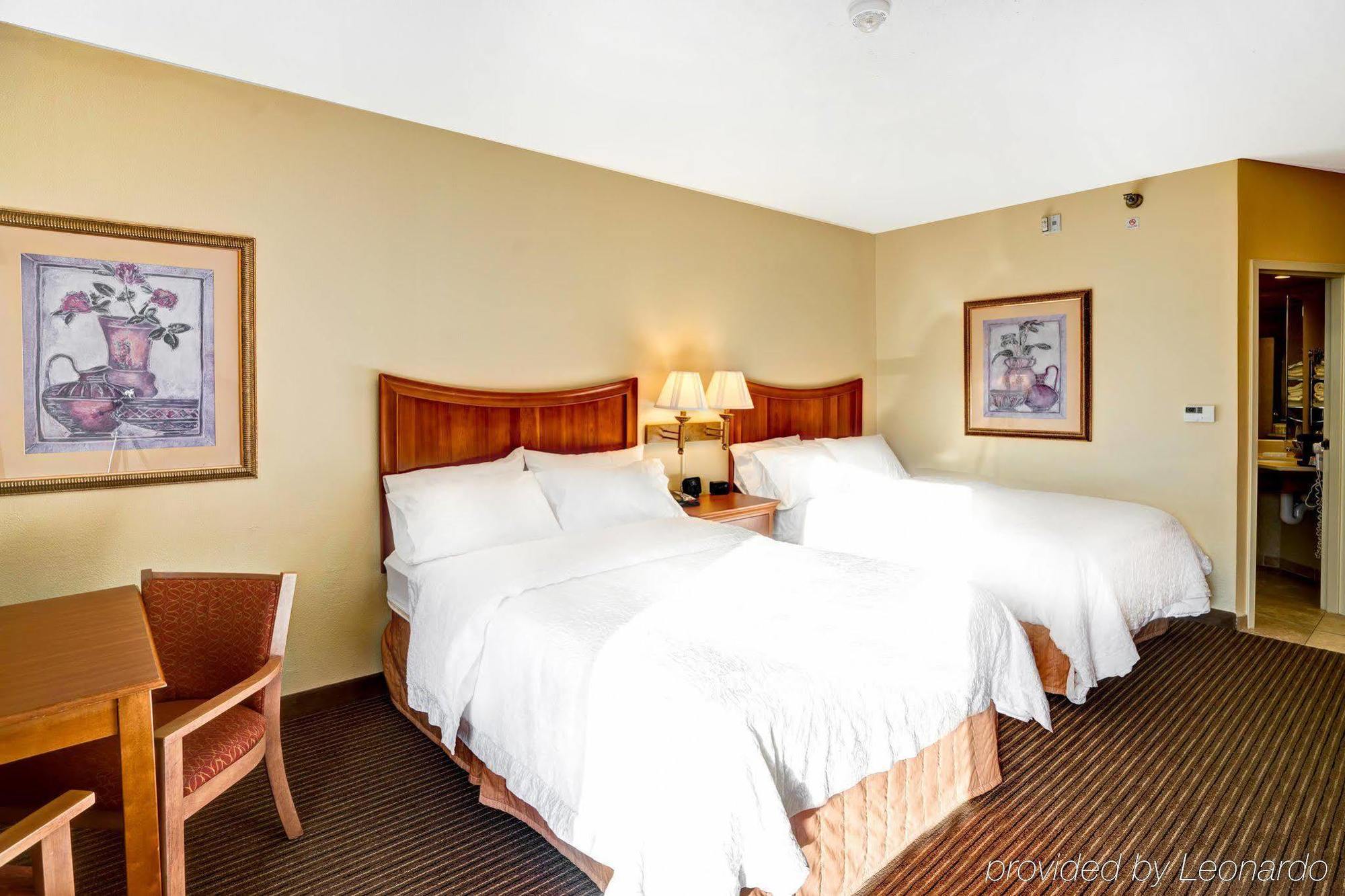 Hampton Inn State College Exterior foto